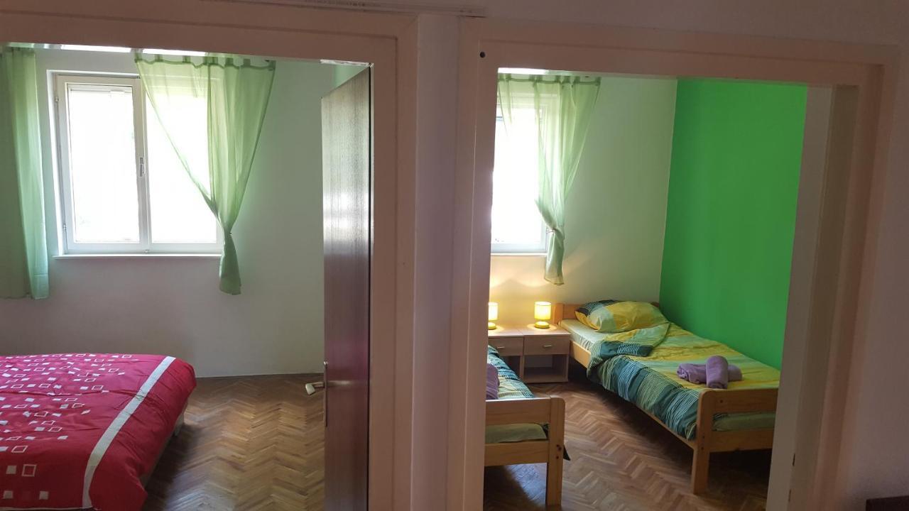 Apartman Ema 4+2 Koromacno Luaran gambar