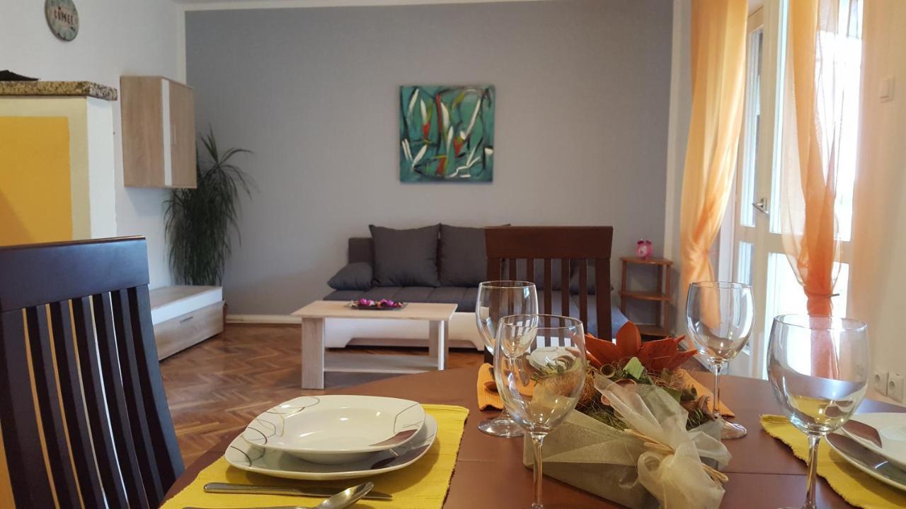 Apartman Ema 4+2 Koromacno Luaran gambar