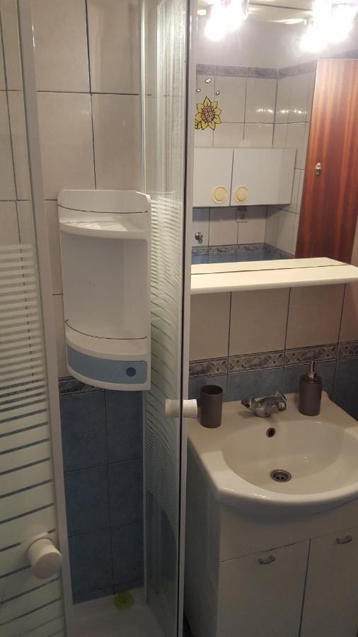 Apartman Ema 4+2 Koromacno Luaran gambar
